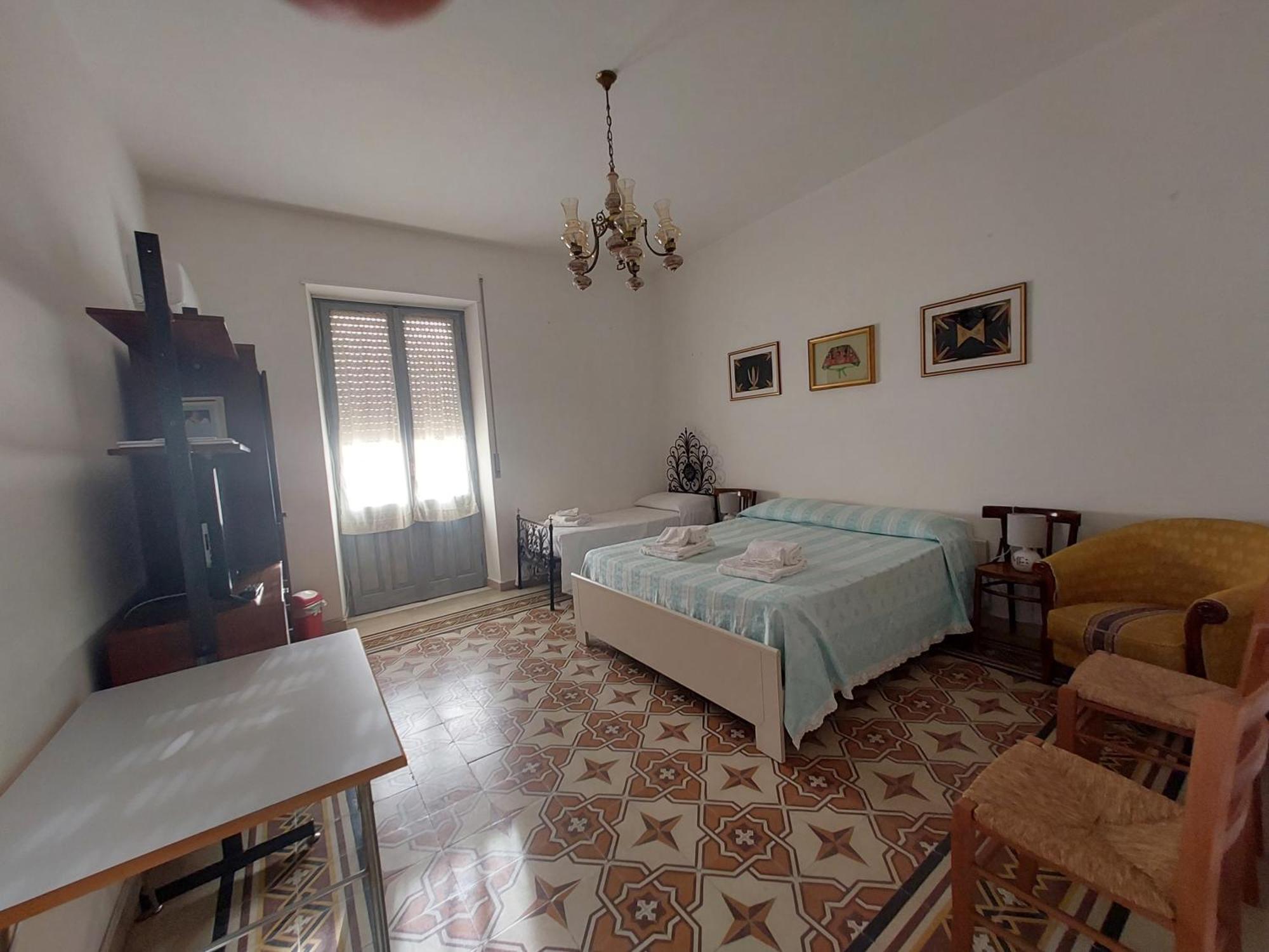 Casa Vacanze Zarinu Orgosolo Exterior foto
